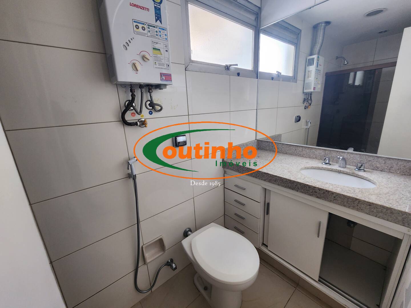 Apartamento à venda com 3 quartos, 123m² - Foto 17