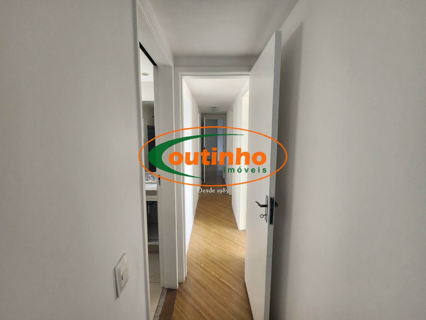 Apartamento à venda com 3 quartos, 123m² - Foto 25