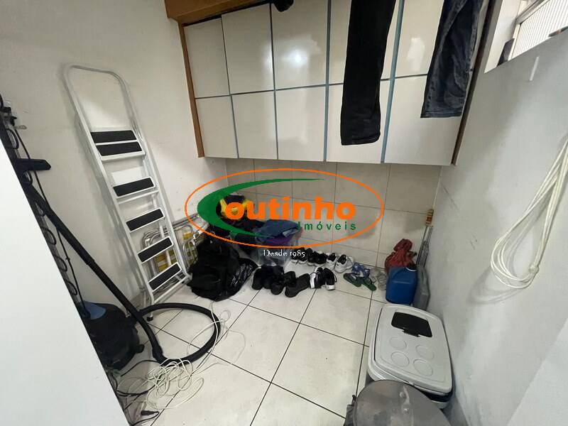 Apartamento à venda com 3 quartos, 75m² - Foto 7