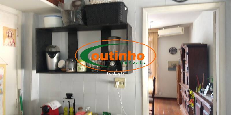 Apartamento à venda com 4 quartos, 140m² - Foto 42