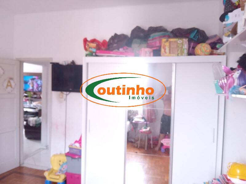 Apartamento à venda com 3 quartos, 80m² - Foto 32