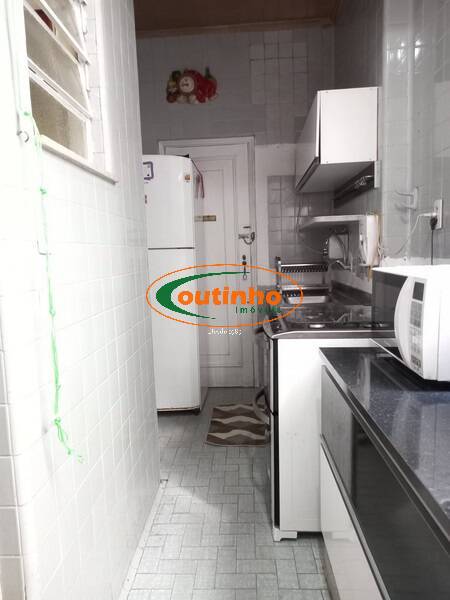 Apartamento à venda com 3 quartos, 117m² - Foto 18