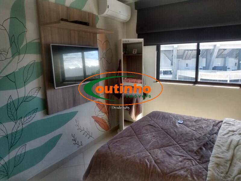 Apartamento à venda com 2 quartos, 71m² - Foto 9