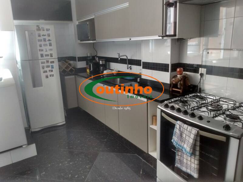 Apartamento à venda com 2 quartos, 71m² - Foto 16