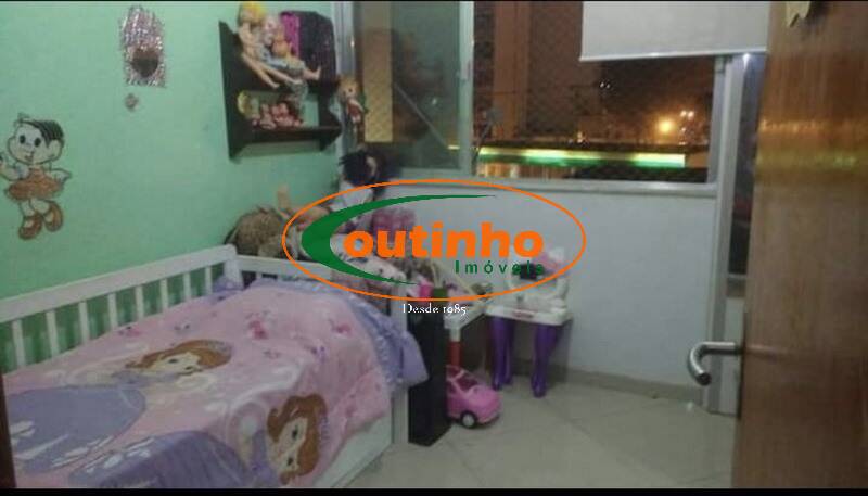 Apartamento à venda com 2 quartos, 80m² - Foto 17