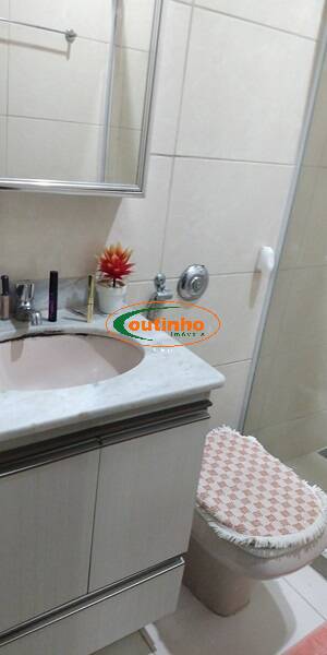 Apartamento à venda com 2 quartos, 77m² - Foto 16