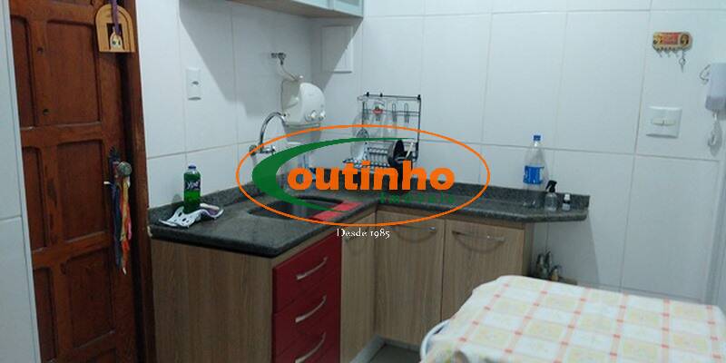 Apartamento à venda com 2 quartos, 77m² - Foto 33