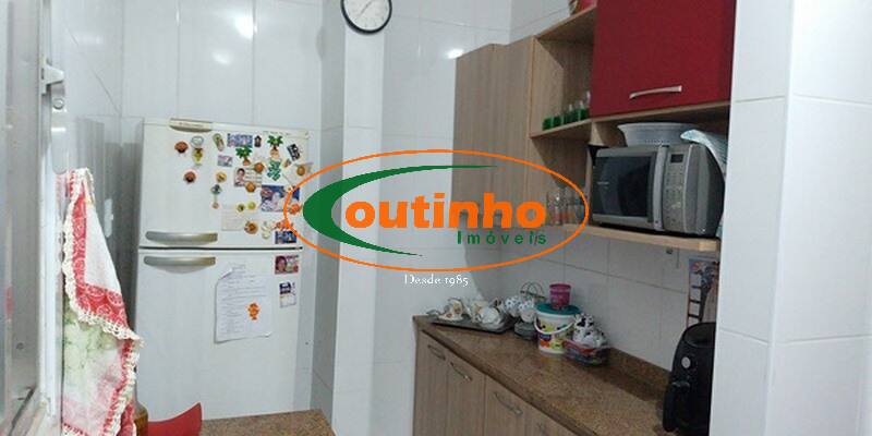 Apartamento à venda com 2 quartos, 77m² - Foto 30