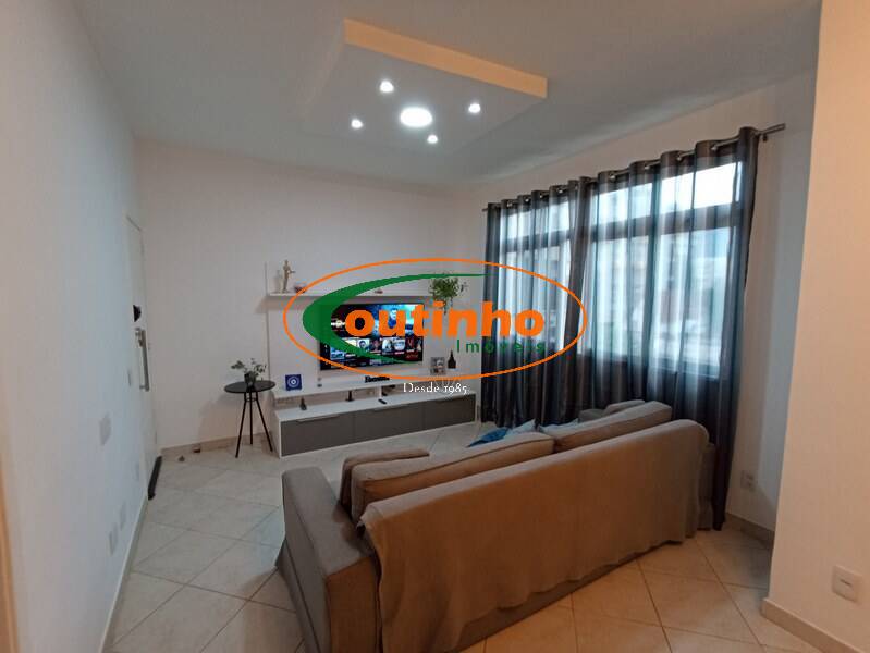 Apartamento à venda com 2 quartos, 69m² - Foto 3