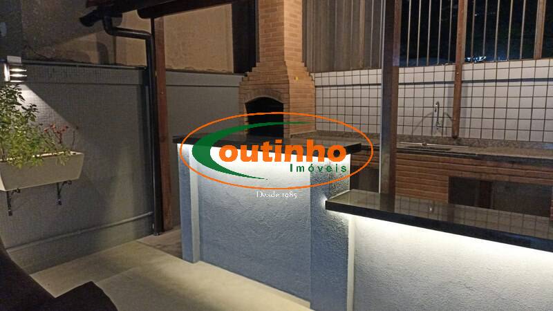 Apartamento à venda com 2 quartos, 69m² - Foto 30