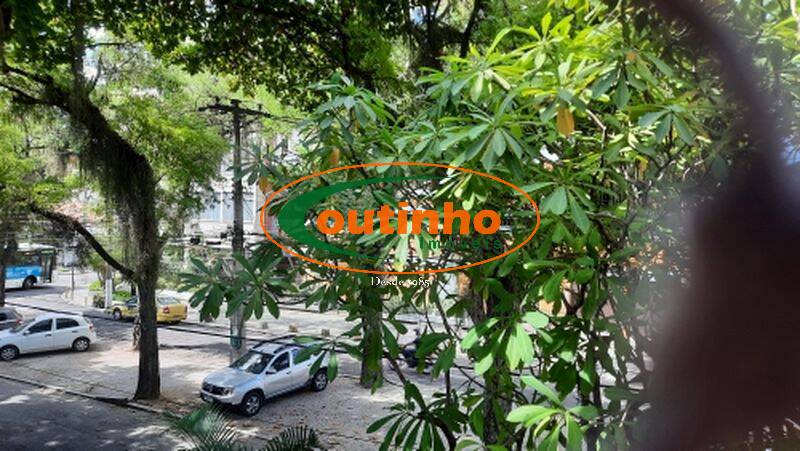 Apartamento à venda com 2 quartos, 100m² - Foto 1