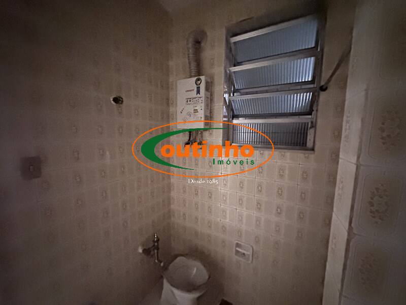 Apartamento à venda com 2 quartos, 69m² - Foto 8