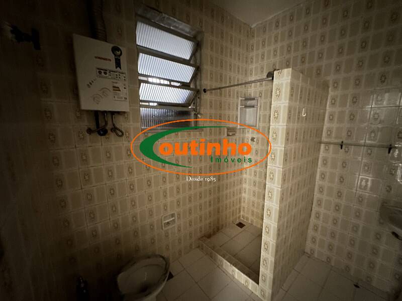 Apartamento à venda com 2 quartos, 69m² - Foto 6