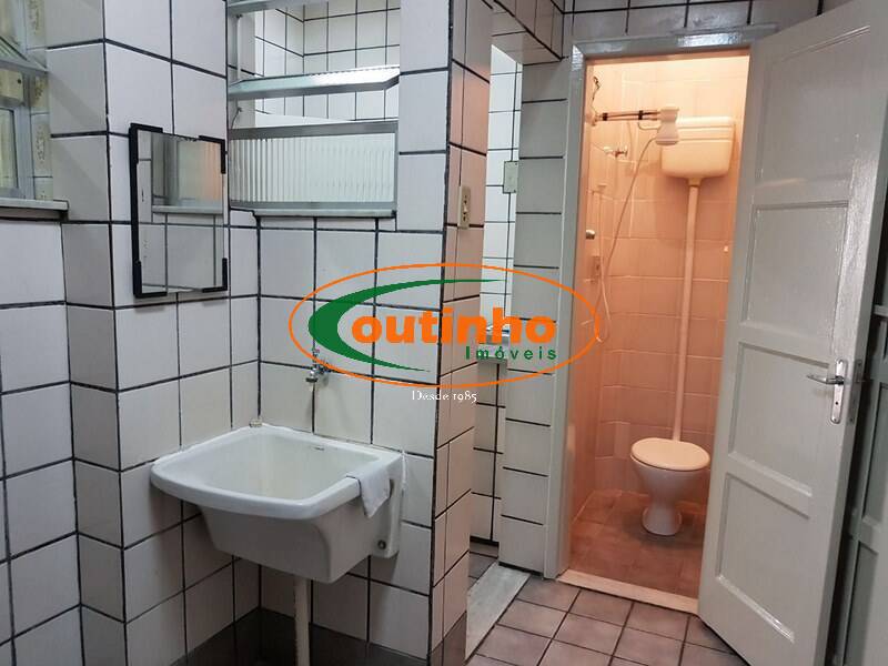 Apartamento à venda com 2 quartos, 69m² - Foto 20