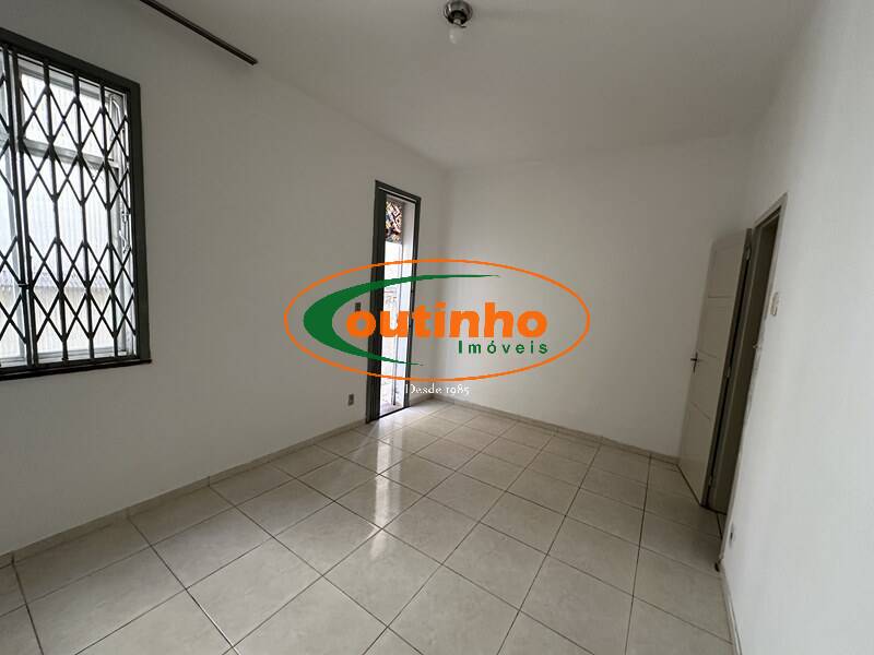 Apartamento à venda com 2 quartos, 69m² - Foto 16