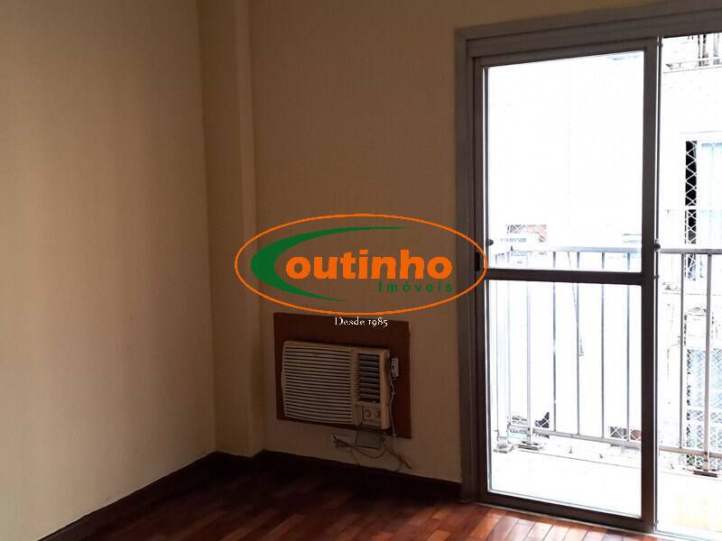 Apartamento à venda com 2 quartos, 99m² - Foto 5