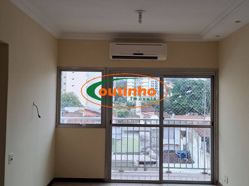 Apartamento à venda com 2 quartos, 99m² - Foto 2