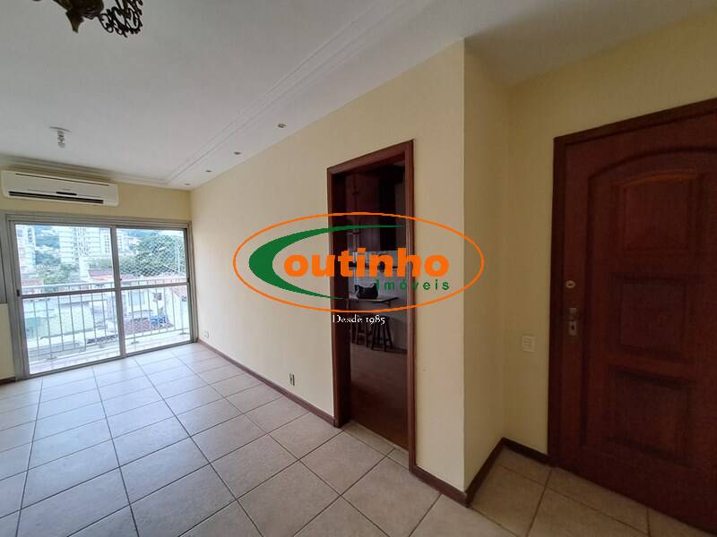 Apartamento à venda com 2 quartos, 99m² - Foto 1