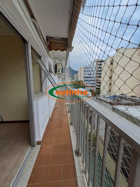 Apartamento à venda com 2 quartos, 99m² - Foto 8