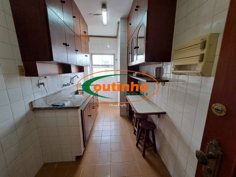 Apartamento à venda com 2 quartos, 99m² - Foto 13