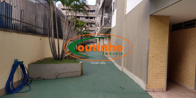 Apartamento à venda com 2 quartos, 99m² - Foto 60