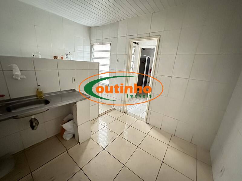 Casa à venda com 3 quartos, 106m² - Foto 9