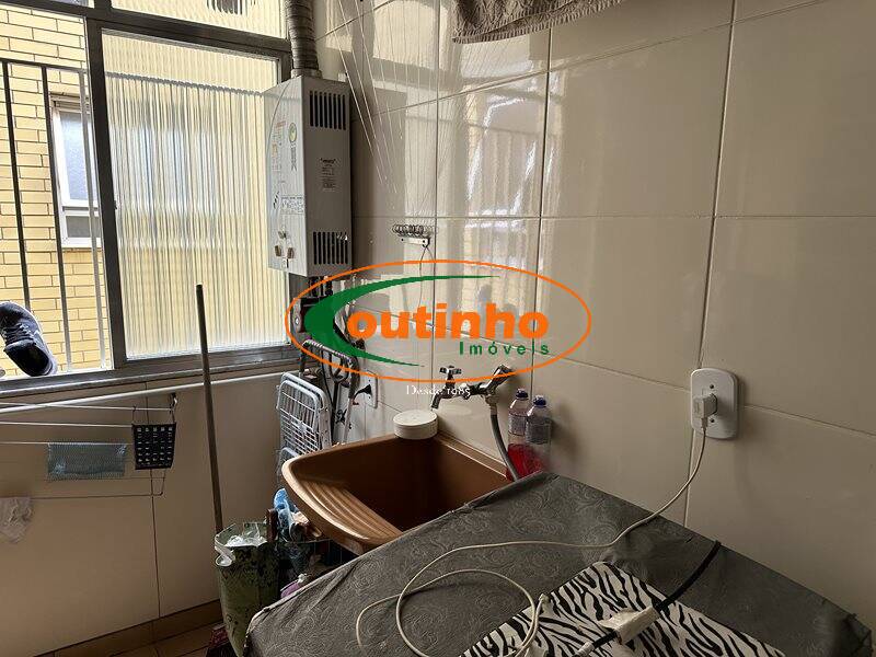 Apartamento à venda com 4 quartos, 138m² - Foto 19