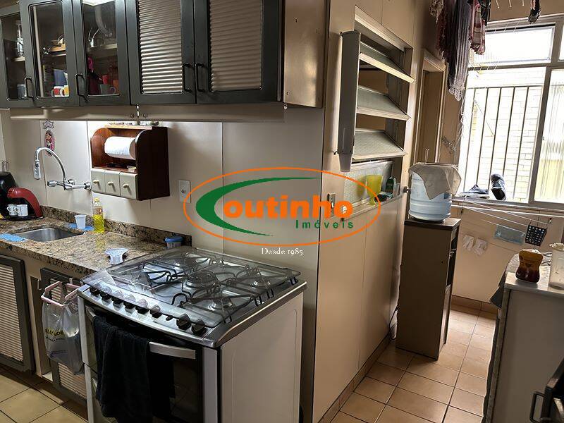 Apartamento à venda com 4 quartos, 138m² - Foto 18