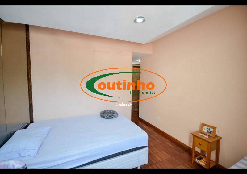 Apartamento à venda com 4 quartos, 167m² - Foto 5