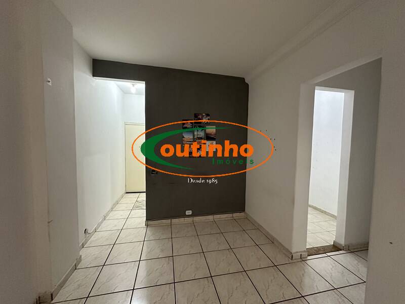 Apartamento à venda com 2 quartos, 58m² - Foto 3