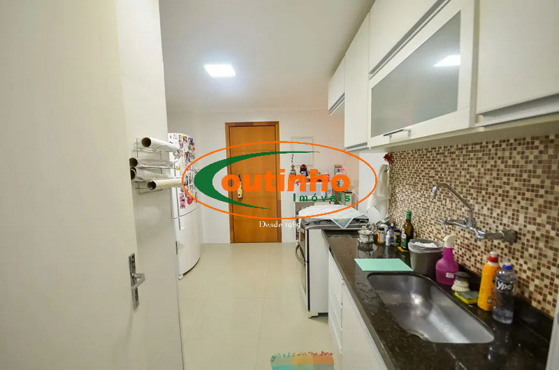 Apartamento à venda com 4 quartos, 138m² - Foto 24