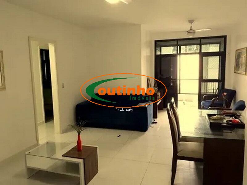 Apartamento à venda com 3 quartos, 110m² - Foto 1