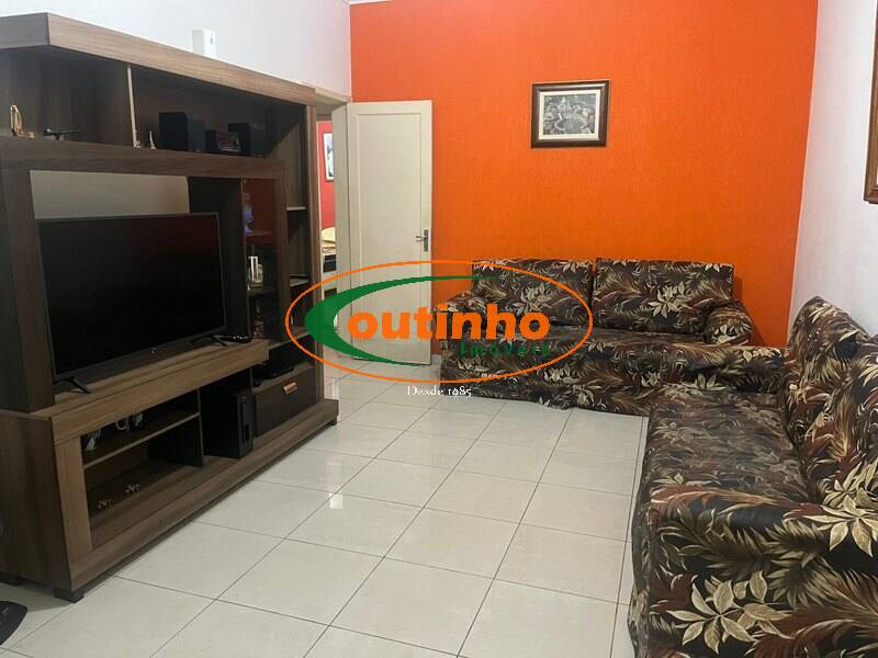 Apartamento à venda com 3 quartos, 95m² - Foto 1