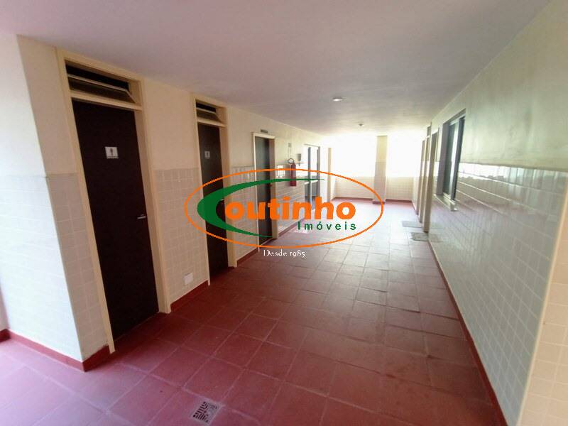 Apartamento à venda com 2 quartos, 89m² - Foto 19