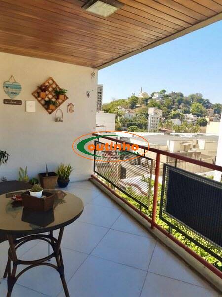 Apartamento à venda com 2 quartos, 89m² - Foto 2