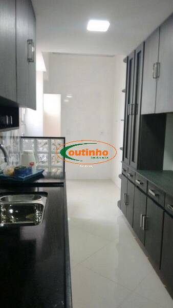 Apartamento à venda com 2 quartos, 89m² - Foto 10