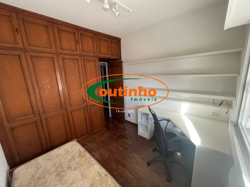 Apartamento à venda com 4 quartos, 160m² - Foto 15