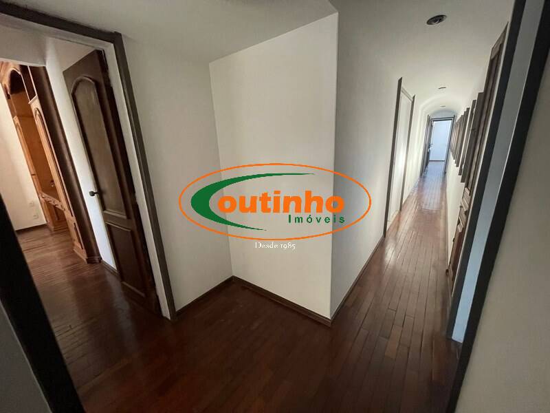 Apartamento à venda com 4 quartos, 160m² - Foto 19