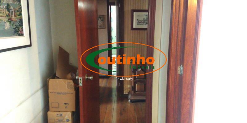 Apartamento à venda com 4 quartos, 224m² - Foto 9