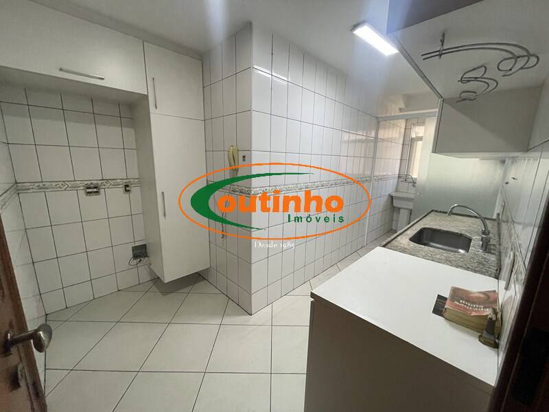 Apartamento à venda com 2 quartos, 85m² - Foto 8