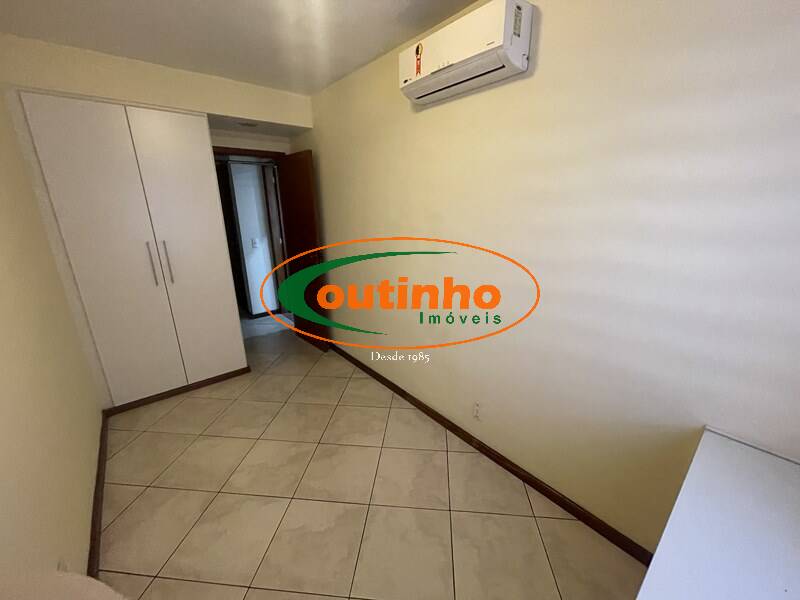 Apartamento à venda com 2 quartos, 85m² - Foto 12