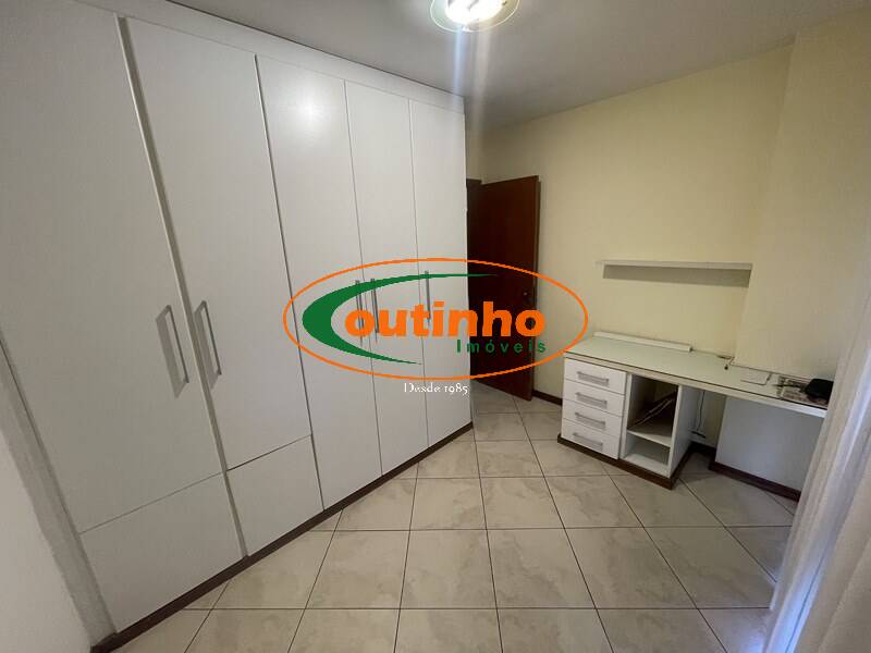 Apartamento à venda com 2 quartos, 85m² - Foto 15