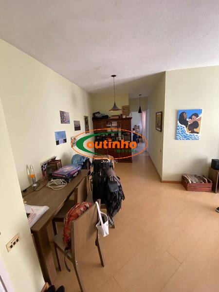 Apartamento à venda com 2 quartos, 76m² - Foto 7