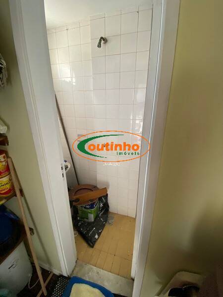 Apartamento à venda com 2 quartos, 76m² - Foto 16