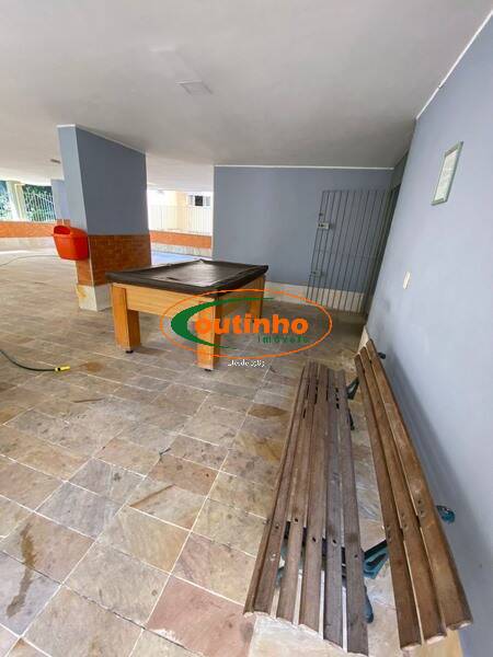 Apartamento à venda com 2 quartos, 76m² - Foto 29