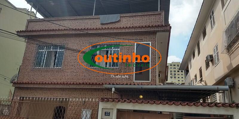 Apartamento à venda com 4 quartos, 240m² - Foto 2