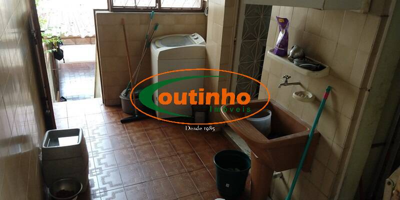 Apartamento à venda com 4 quartos, 240m² - Foto 43