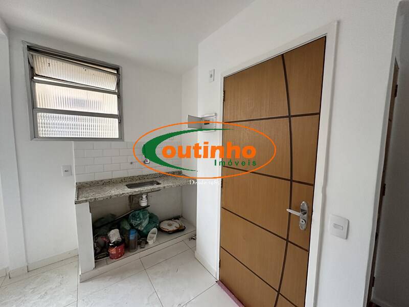 Apartamento à venda com 1 quarto, 60m² - Foto 10