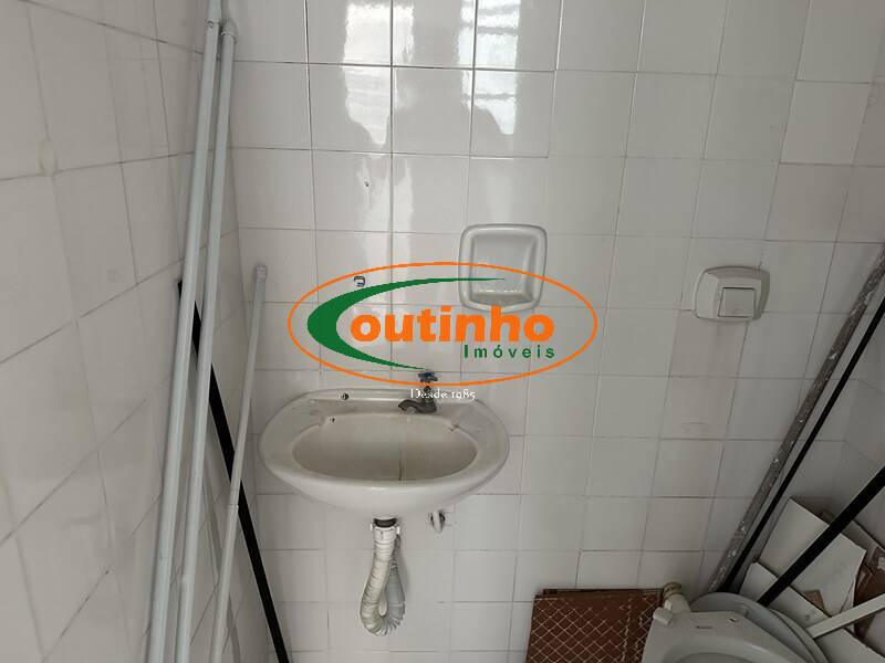 Apartamento à venda com 1 quarto, 60m² - Foto 14