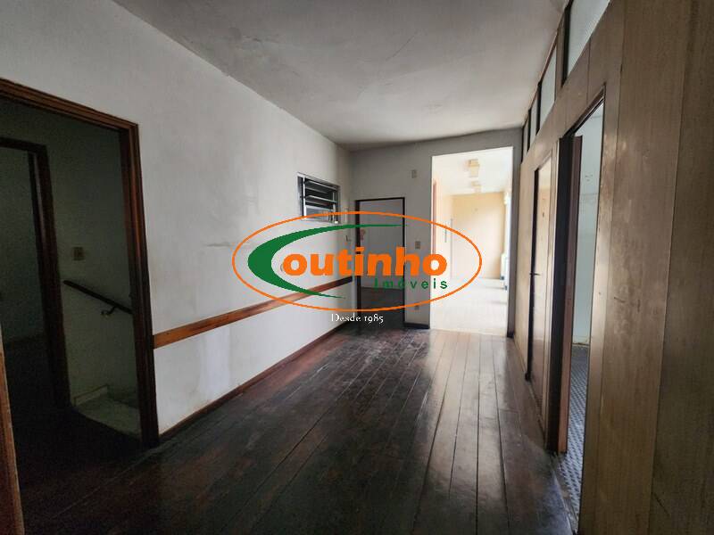 Prédio Inteiro à venda, 300m² - Foto 29